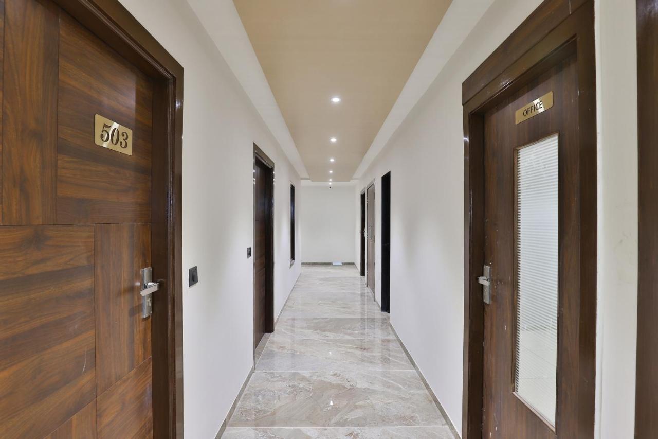Oyo 16604 Hotel Sparsh Inn Ahmedabad Exterior photo